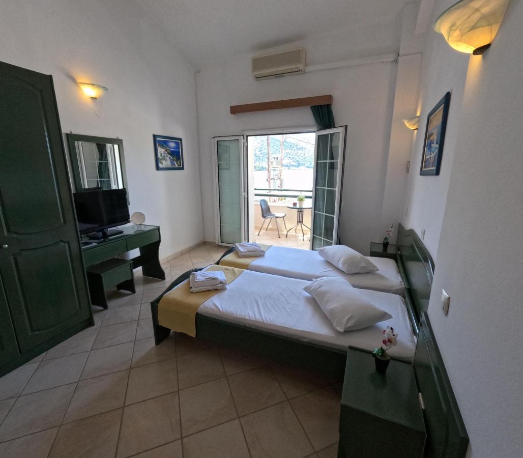 Villa Nelli Касиопи Екстериор снимка